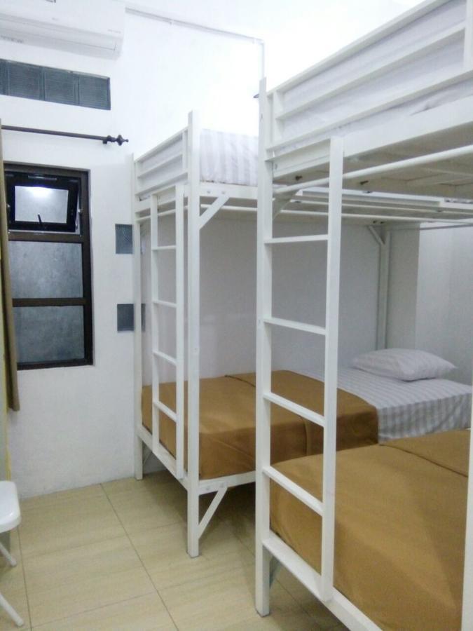 Hostel Setia Backpacker Jogyakarta Zewnętrze zdjęcie