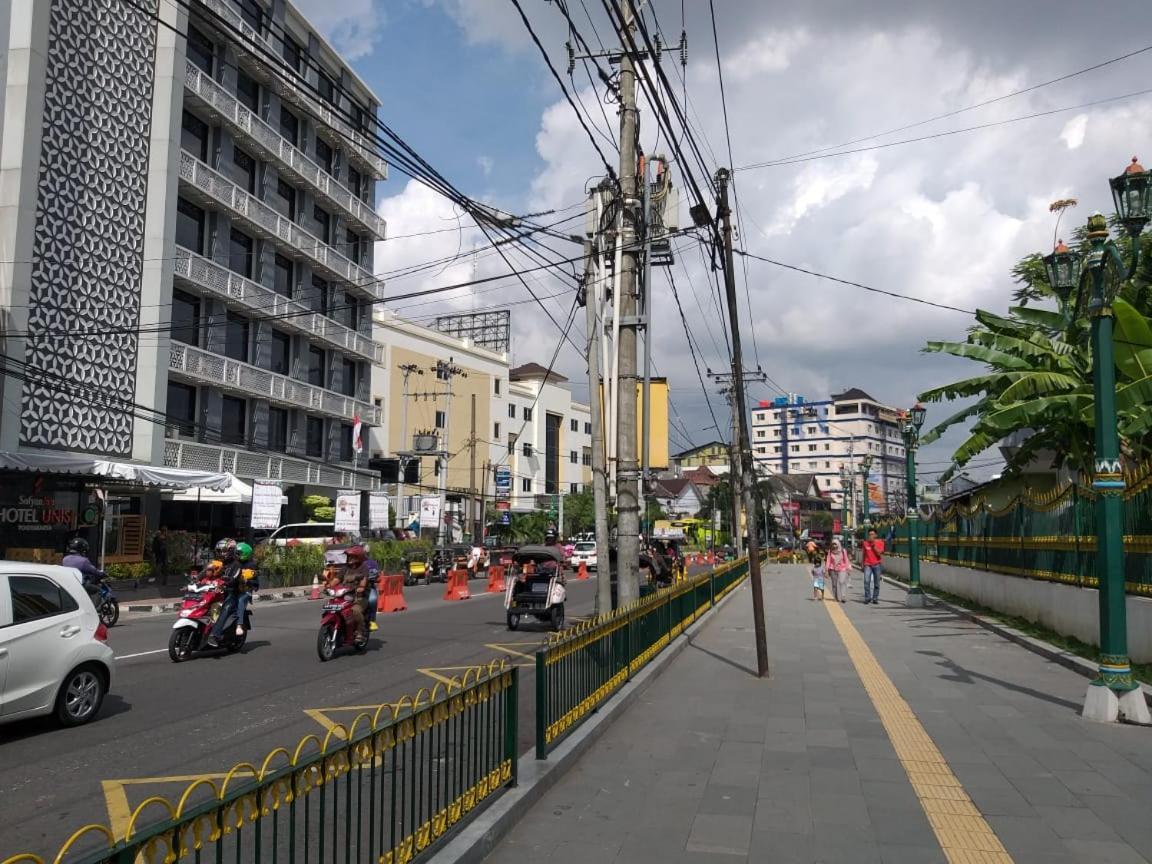 Hostel Setia Backpacker Jogyakarta Zewnętrze zdjęcie